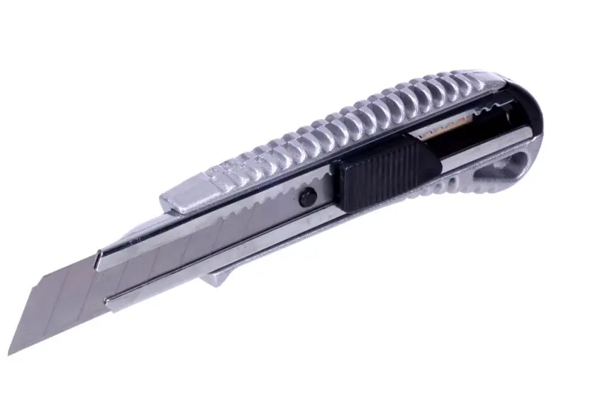 Najlepsza cena Nóż do tapet 18mm aluminiowy